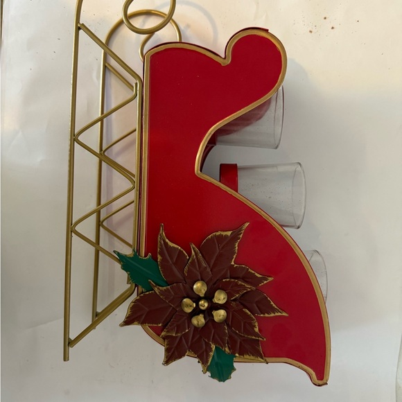 Festive Red Sleigh Candle Holder - Picture 2 of 3